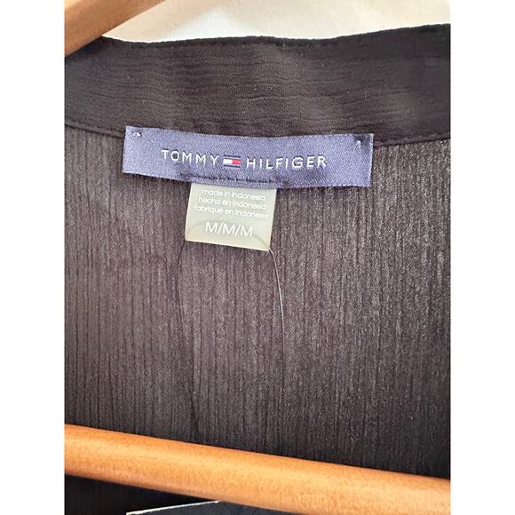 Tommy Hilfiger Women's Black Sleeveless Ruffled Blouse Size Medium - Picture 5 of 7